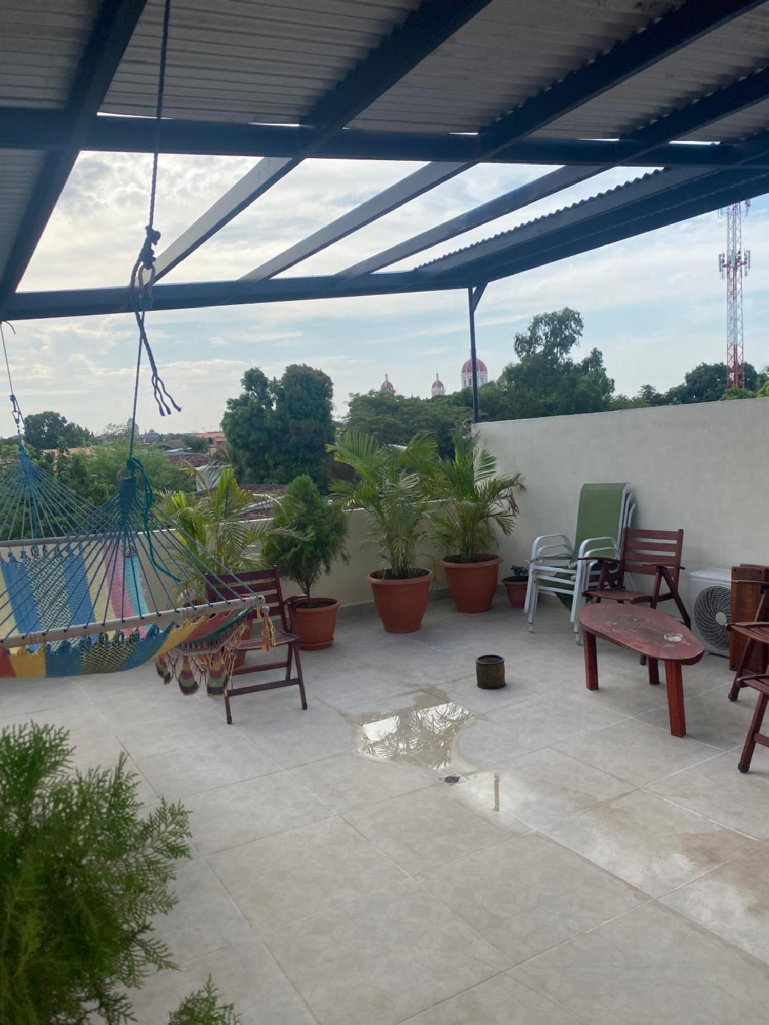 Apartamentos Casa Amarilla Гранада Екстериор снимка