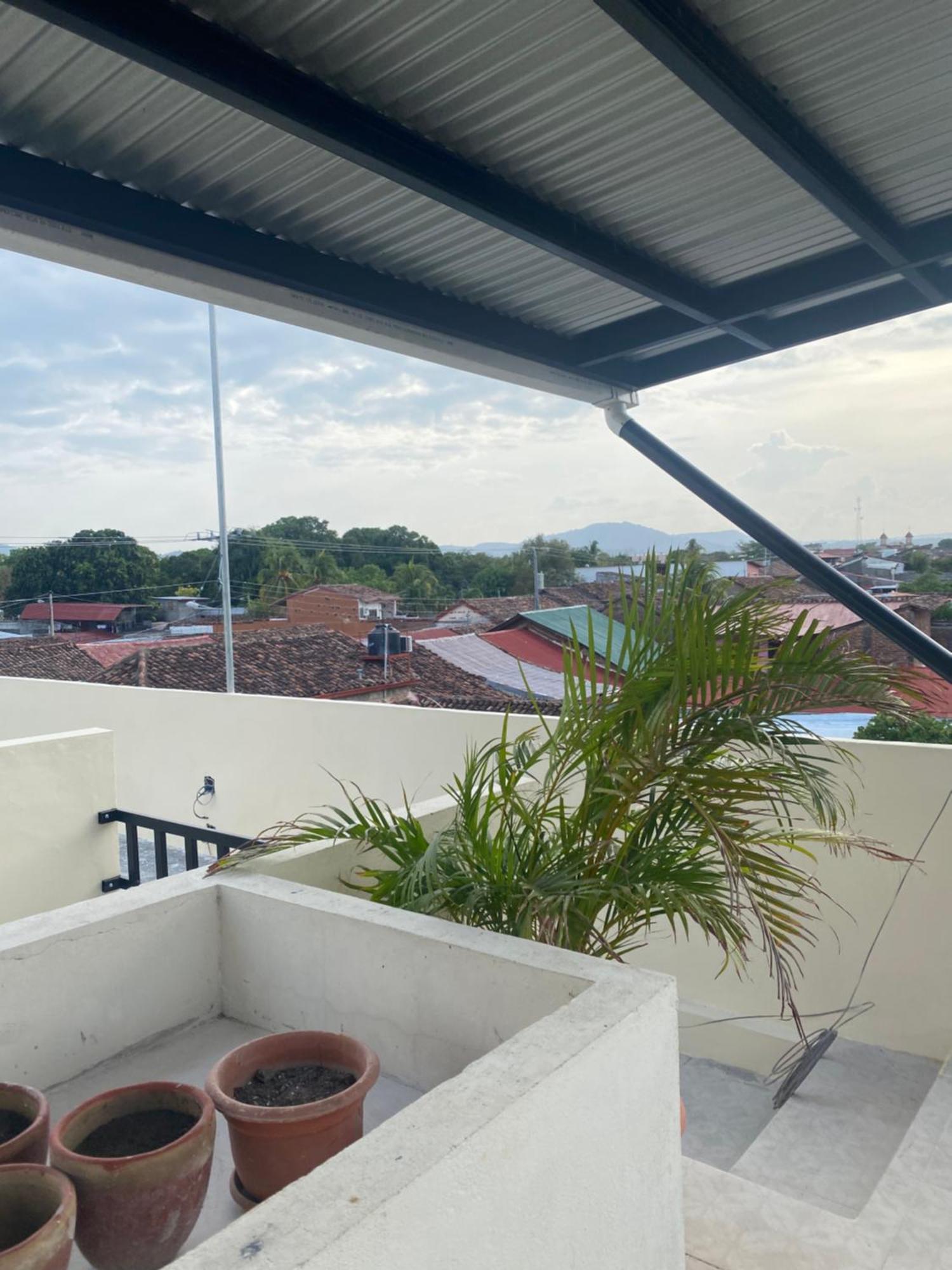 Apartamentos Casa Amarilla Гранада Екстериор снимка