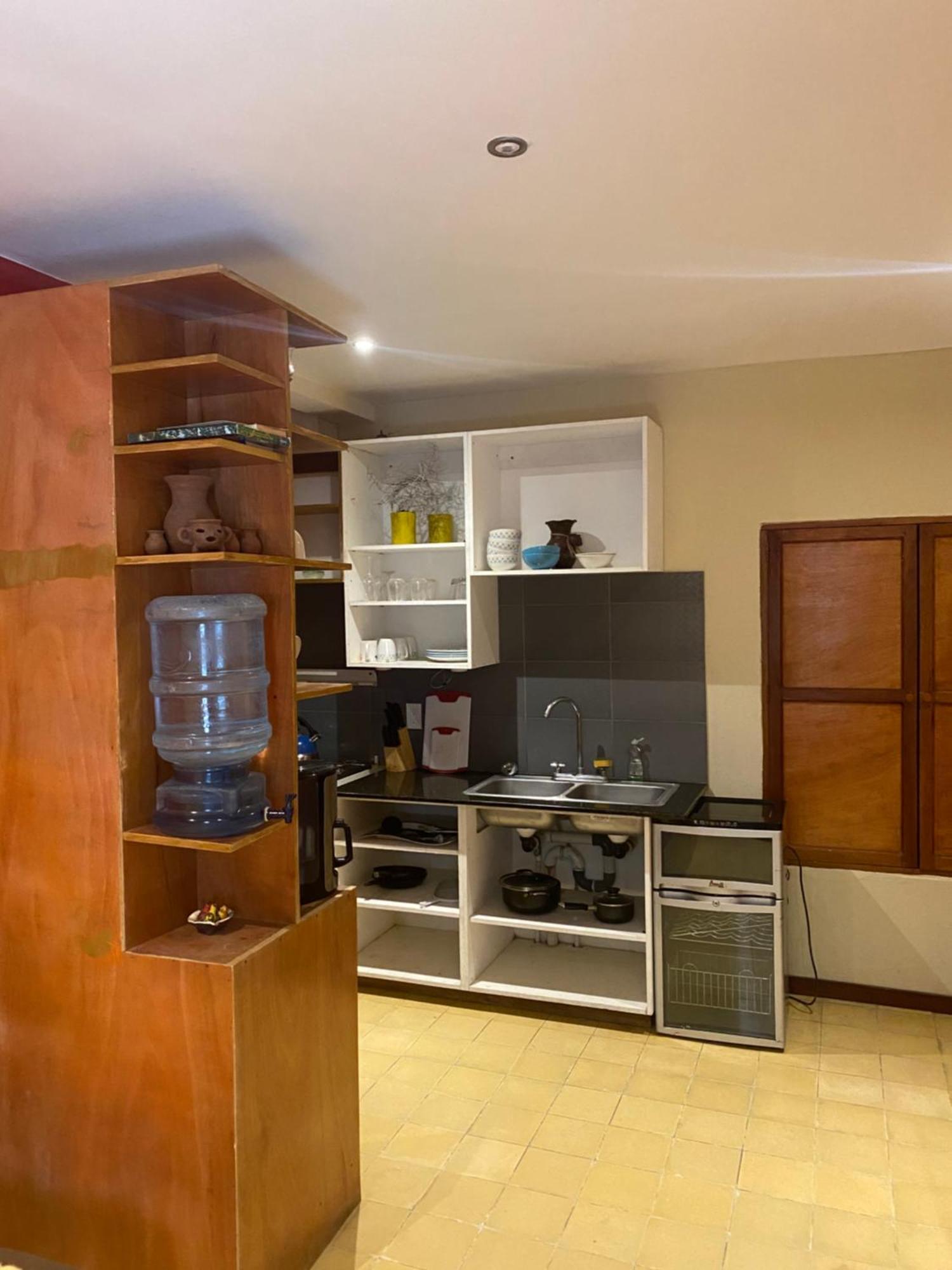 Apartamentos Casa Amarilla Гранада Екстериор снимка